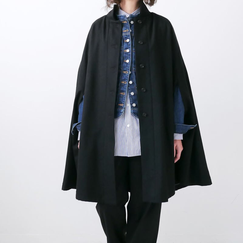 美品⭐︎chouchouセレクト　ポンチノーカラーハーフコート　ブラック MERAKI（メラキ）の「[MERAKI]2WAYノーカラーポンチョコート（ポンチョ