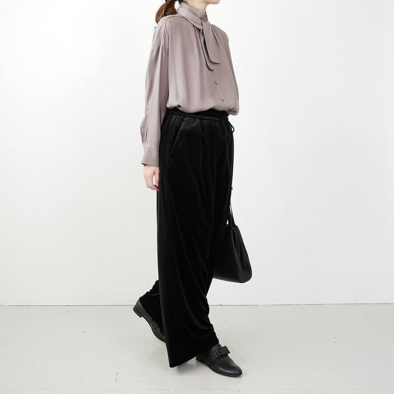 SACRA｜サクラ ｜ベロアワイドパンツ｜BLACK ｜ | GOUACHE FUKUOKA