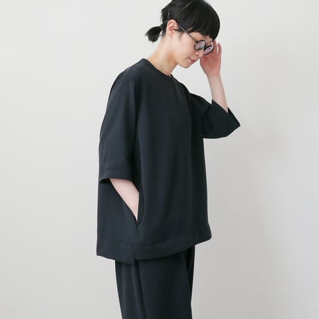 期間限定値下げ　ノーコントロールエアー 2024AW ダークグレー 期間限定値下げ ノーコントロールエアー 2024AW ダークグレー