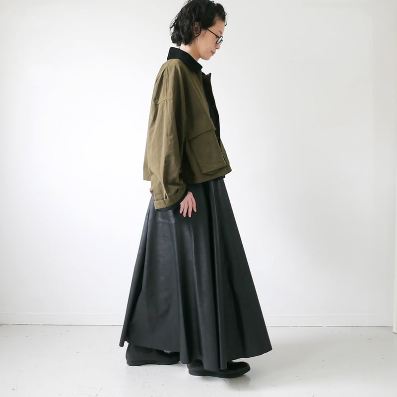 SACRA｜サクラ ｜WAXED HIGH DENSITY CLOTH SHORT JACKE