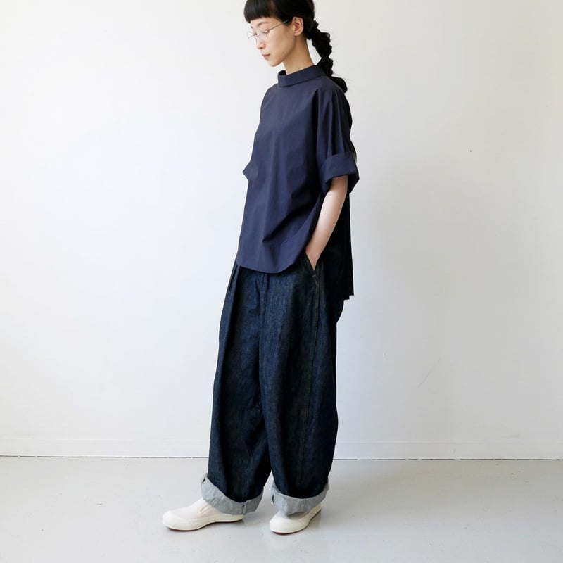 SACRA｜サクラ ｜バックプリーツPOブラウス｜120120031｜NAVY | GOUAC