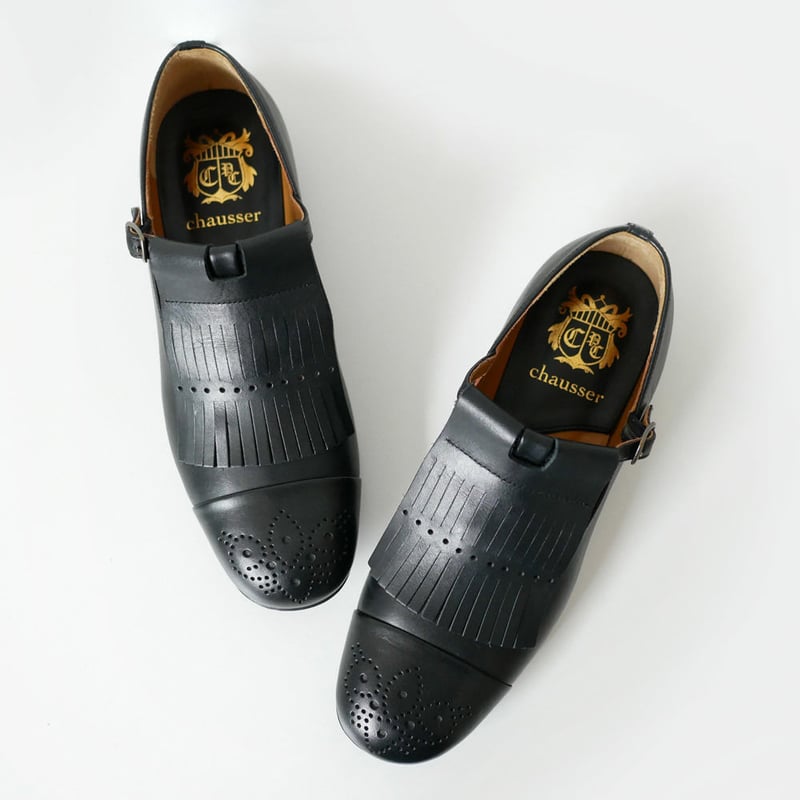 chausser ブラック Tストラップシューズ chausser｜ショセ｜キルト付き Tストラップシューズ｜C-2266