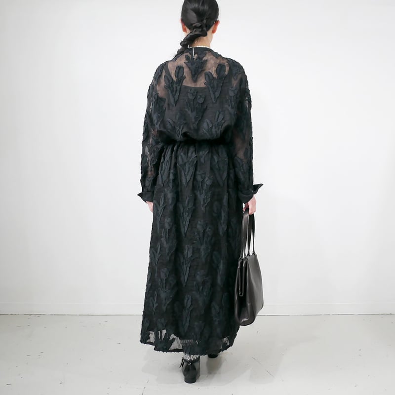 qiri ｜キリ｜tulip lace jacquard ブラウス｜Black | GOUAC