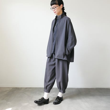 NO CONTROL AIR｜ノーコントロールエアー｜オクタグラムポリエステル・艶消平織ZIP スタンドカラー ブルゾン｜DR_NC0801BN｜DARK GREY MIX/BLACK