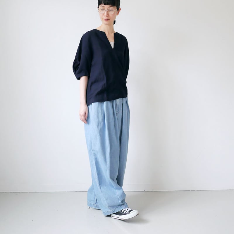 SACRA｜サクラ ｜ビスコースリネン パフスリーブ ブラウス｜NAVY 