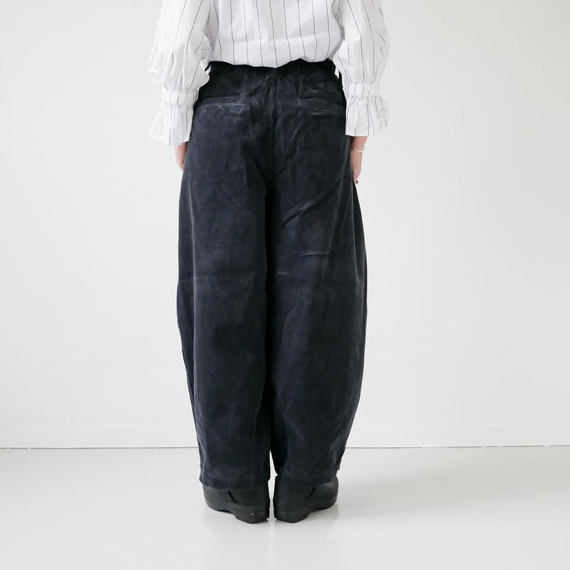 HARVESTY｜ハーベスティ｜コーデュロイサーカスパンツ｜A11716｜BLACK