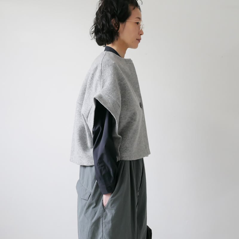 SI-HIRAI｜スーヒライ｜ SHORT ROBE｜CHAW25-60115 ｜MELANG