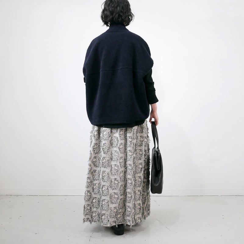 qiri ｜キリ｜花野風jacquard スカート｜クロ | GOUACHE FUKUOKA