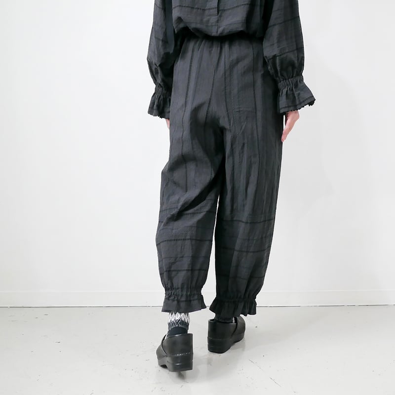 qiri｜キリ｜embroidery jacquard gather pants｜チャコール