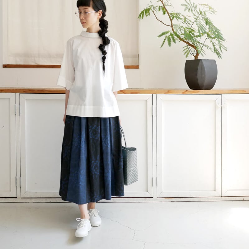 SACRA｜サクラ ｜バックプリーツPOブラウス｜120120031｜WHITE | GOUA