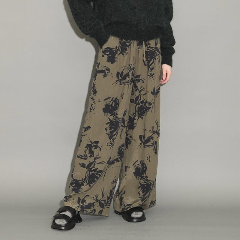 SACRA｜サクラ ｜SHADE FLOWER PANTS｜123514113 ｜KHAKI  