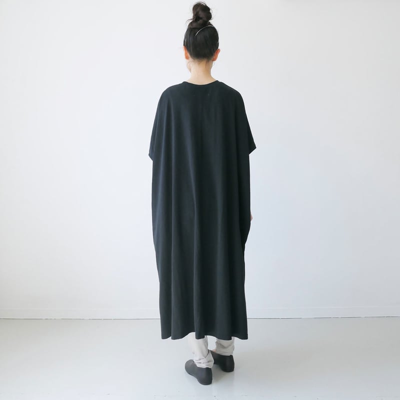 Universal tissu ユニヴァーサルティシュ ワンピース ドット 水玉