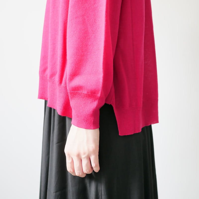 SACRA サクラ EXTRA FINE MERINO TOP 2024秋冬新作 【公式通販】