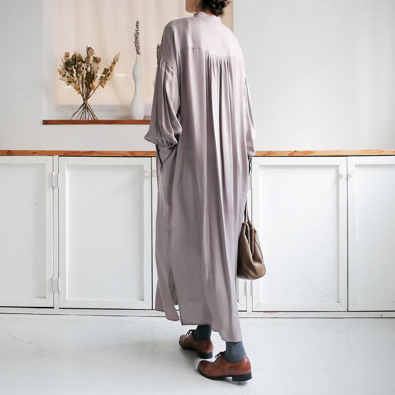 SACRA ギャザースリーブワンピース SACRA ギャザースリーブワンピース
