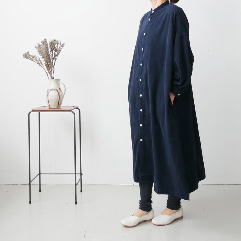 UNIVERSAL TISSU｜ ユニヴァーサルティシュ｜コーデュロイシャツドレス