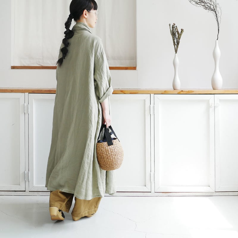 UNIVERSAL TISSU ユニヴァーサルティシュ｜ オリガミガウン