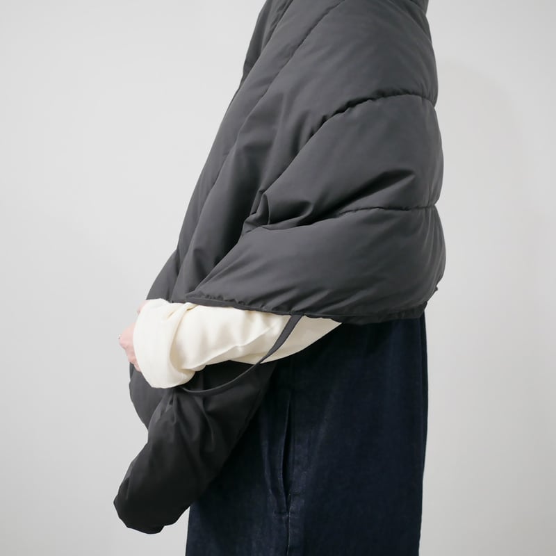 miffew|ミフュー| リバーシブルダウンケープ|REVERSIBLE DOWN miffew|ミフュー| リバーシブルダウンケープ|REVERSIBLE DOWN