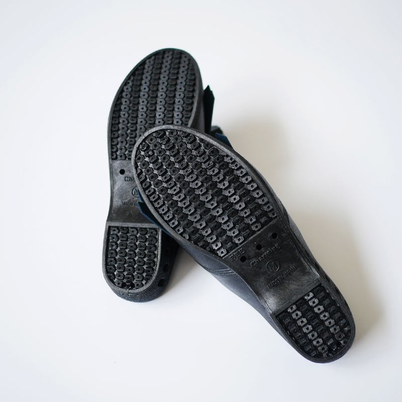 bench BENSAN ベンサン タッセル✖︎フェイクファー付き 黒 LL bench BENSAN ベンサン タッセル✖︎フェイクファー付き 黒 LL