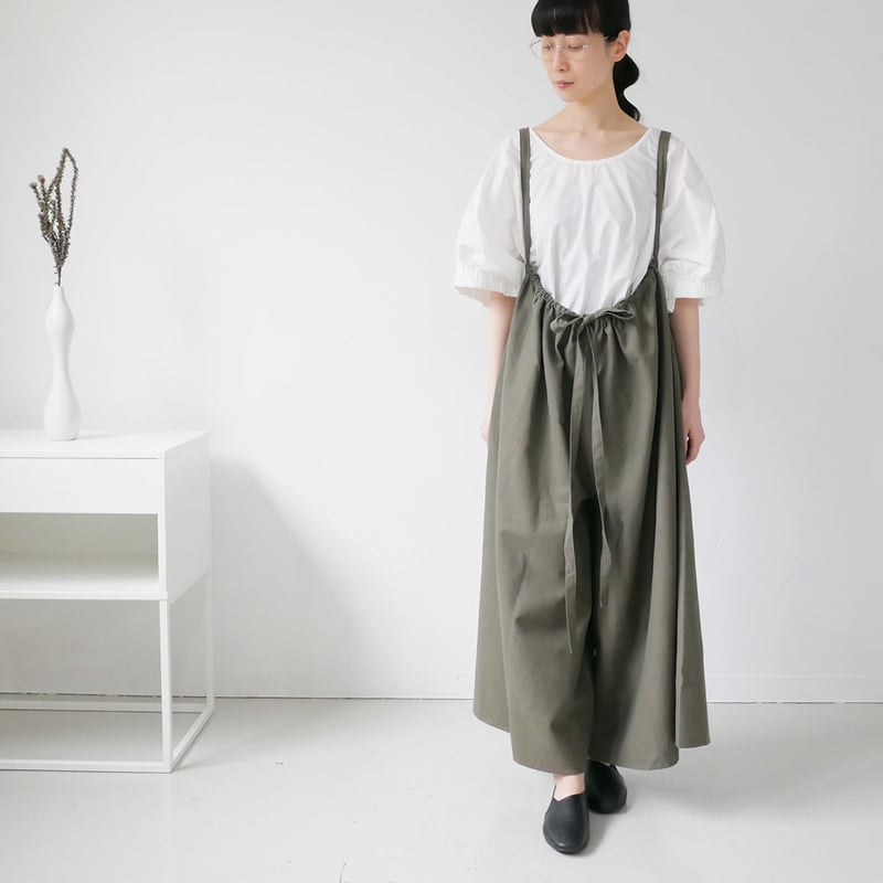 THE FACTORY ｜ザ・ファクトリー ｜タイプライター袖ギャザーブラウス