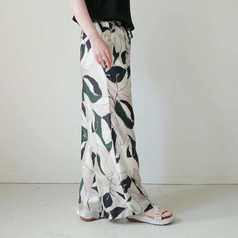 SACRA｜サクラ ｜リーフ柄ワイドパンツ｜MODERN LEAVES PANTS｜12621