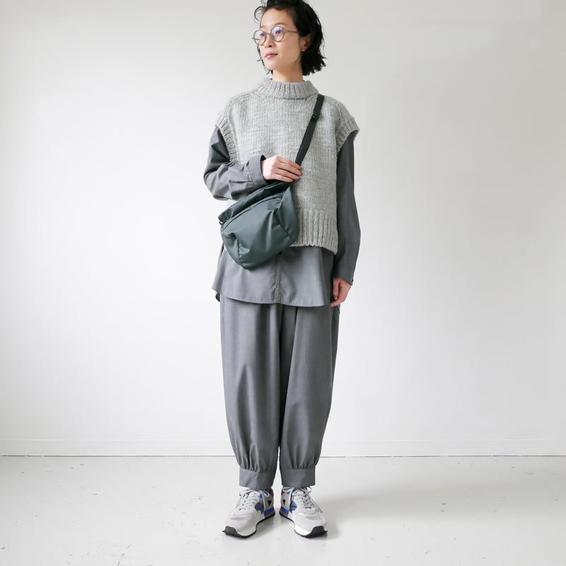 comm.arch.｜コム・アーチ｜Hand Framed Chunky Mock Vest｜