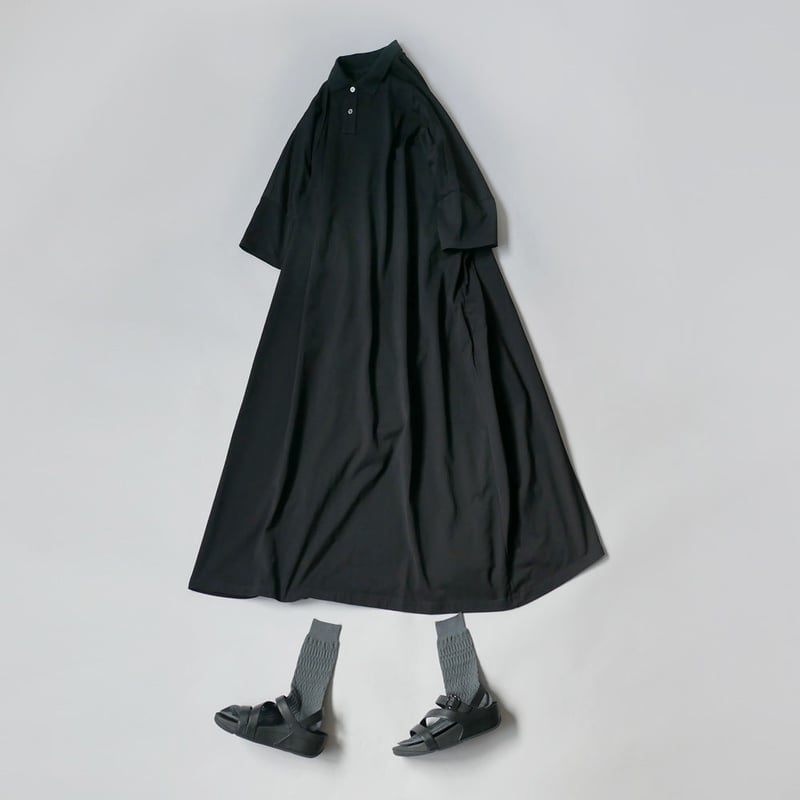 ⚫︎ようちゃん⚫︎UNIVERSAL TISSU ブラック ロングワンピース ⚫︎ようちゃん⚫︎UNIVERSAL TISSU ブラック ロングワンピース