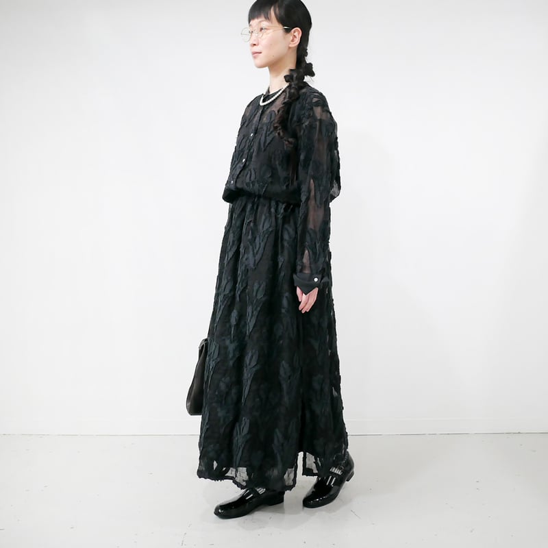 qiri チューリップジャガードブラウス(セット割あり) qiri チューリップジャガードブラウス(セット割あり)