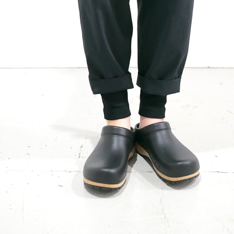 DANSKO｜ダンスコ｜ KANE｜ケーン｜9838152200｜ Black Molded