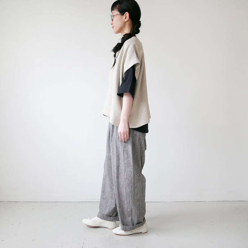 SACRA / RUSTIC LINEN TOP ベスト SACRA / RUSTIC LINEN TOP ベスト ONTADE公式｜SACRA サクラ