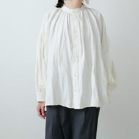 フレンチリネンギャザーブラウス | STORES