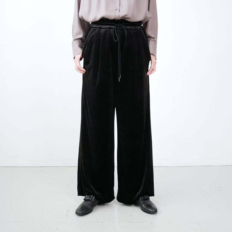 SACRA｜サクラ ｜ベロアワイドパンツ｜BLACK ｜ | GOUACHE FUKUOKA