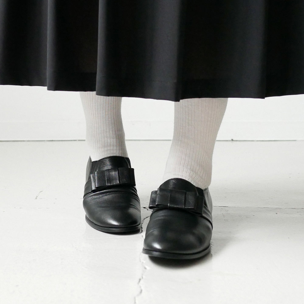 chausser｜ショセ｜サイドゴアリボンベルトスリッポン｜C-2252｜BLACK