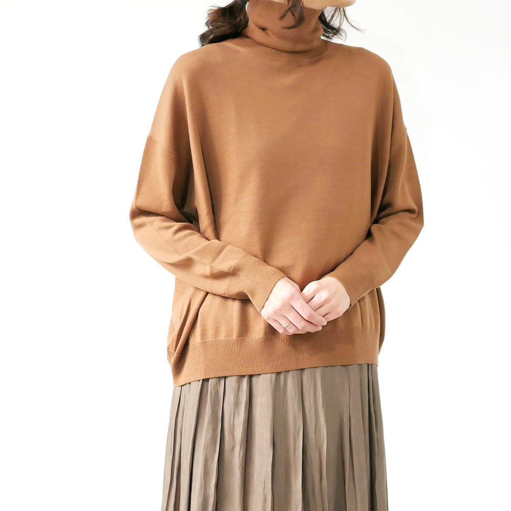 SACRA サクラ EXTRA FINE MERINO TOP 2024秋冬新作 【公式通販】