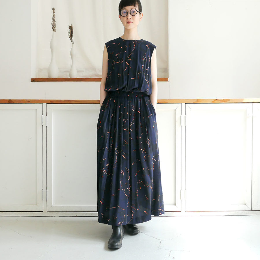 SACRA ｜ サクラ ｜SHADOW FLOWER OP｜シャドウフラワーワンピース｜122 