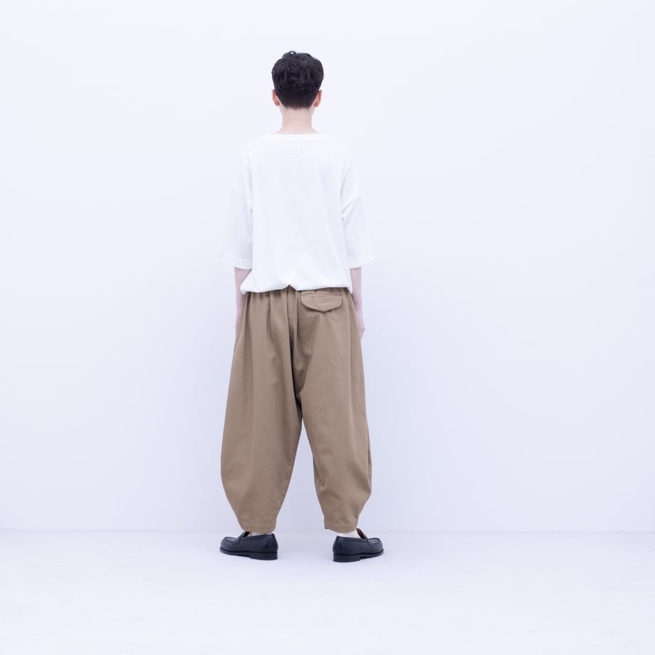65d96d9981cb290618a1e64f