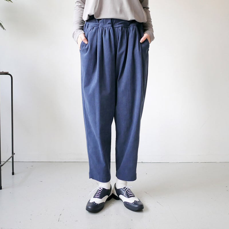 FIRMUM｜フィルマム｜ポリエステル・経編コーデュロイ テーパード