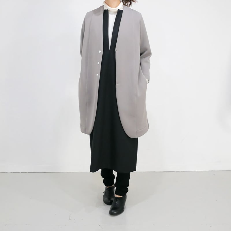 SACRA ボトルネックワンピース albino】 トゥニカ風ウエストコード付きボトルネックマキシ