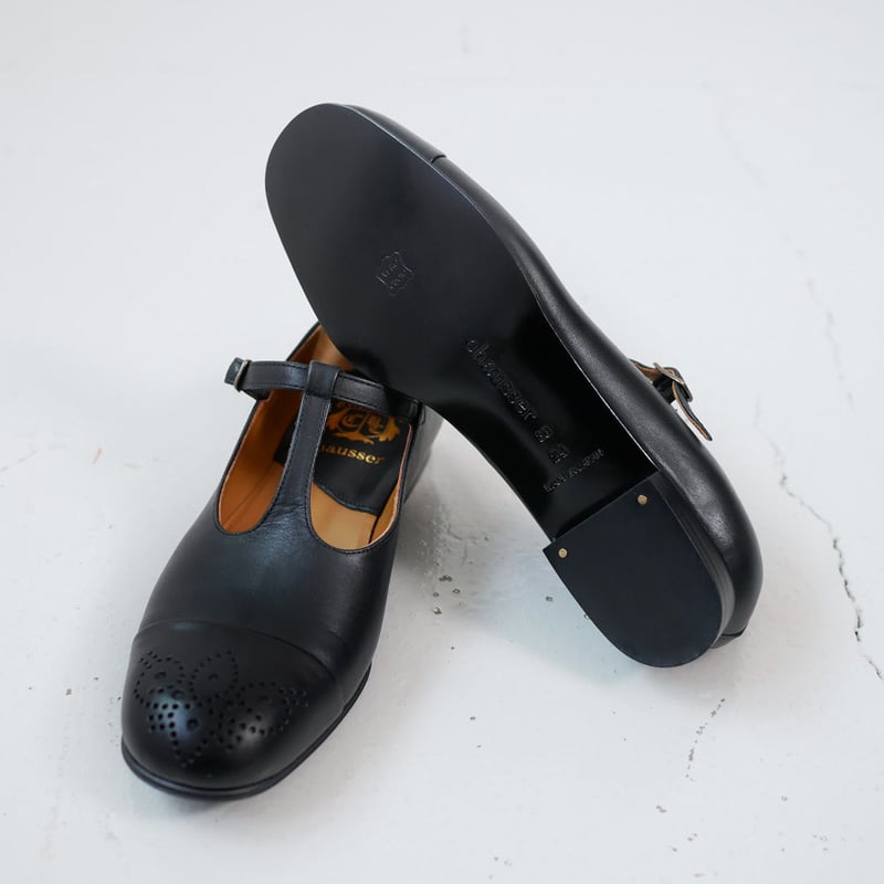 chausser｜ショセ｜キルト付き Tストラップシューズ｜C-2266