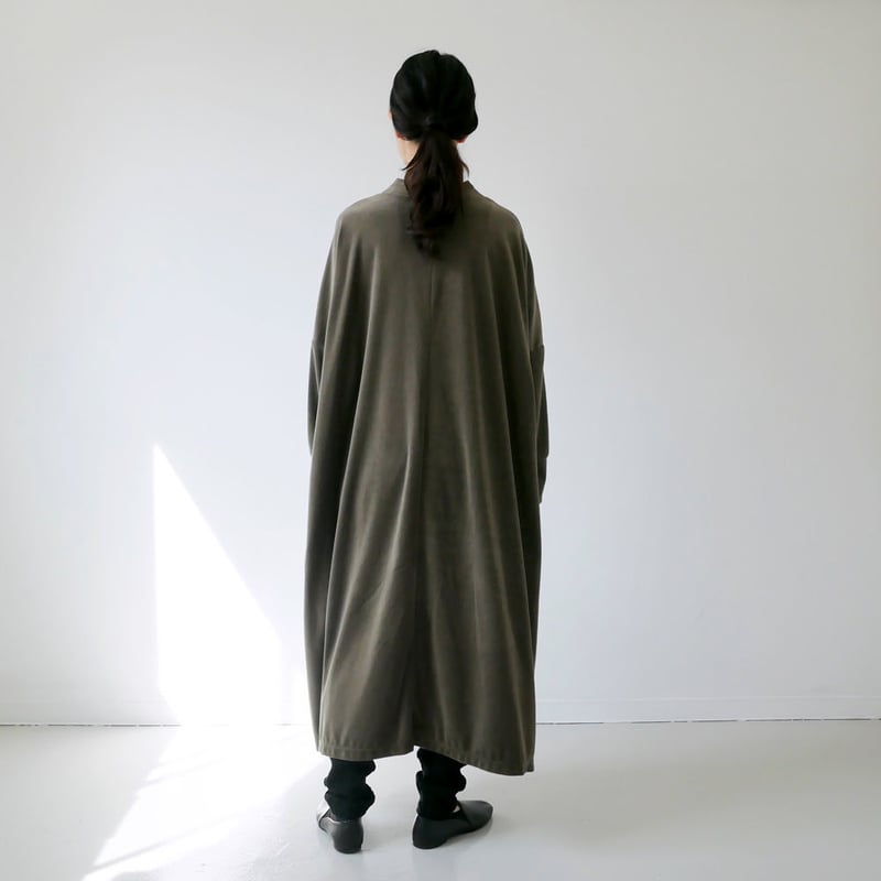 UNIVERSAL SEVEN｜UNIVERSAL TISSU｜スウィートベロアモックネックワ