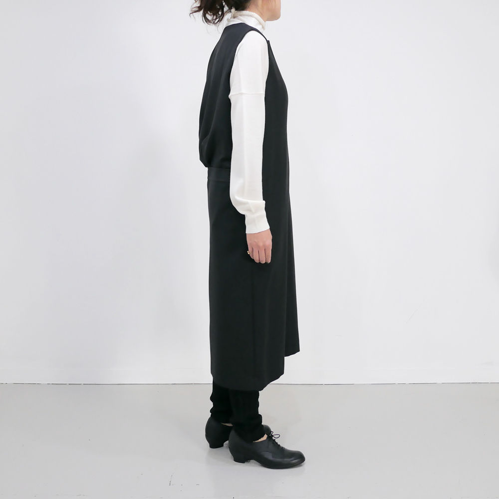 新品✨ サクラ SACRA キーネックワンピース オーバーワンピース 定価3.1 SACRA ｜ サクラ｜ノースリーブキーネックワンピース｜118607041