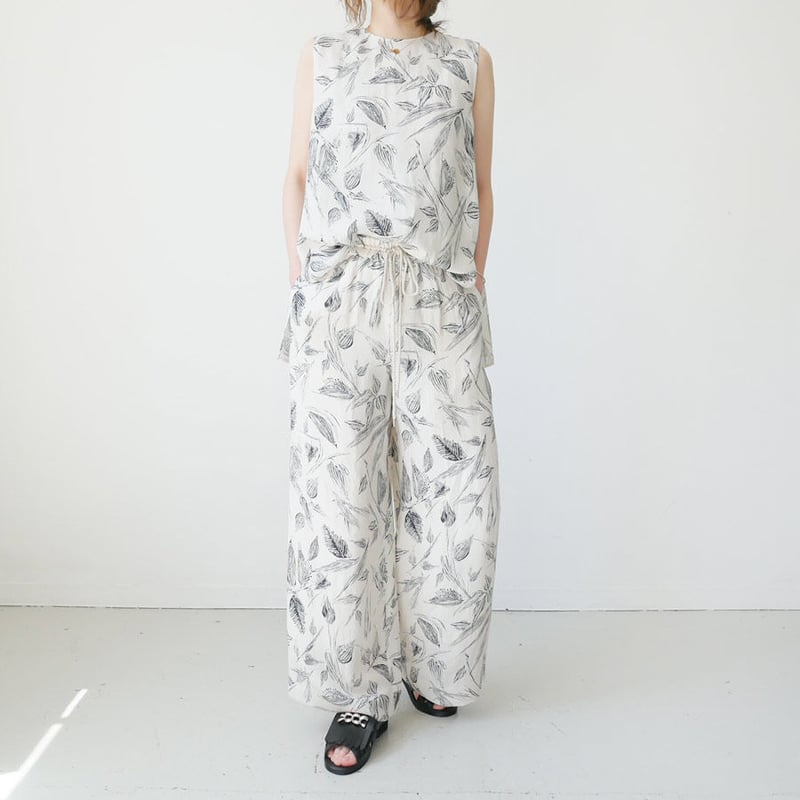 SACRA｜サクラ ｜MONO FLOWERS PANTS｜フラワーワイドパンツ