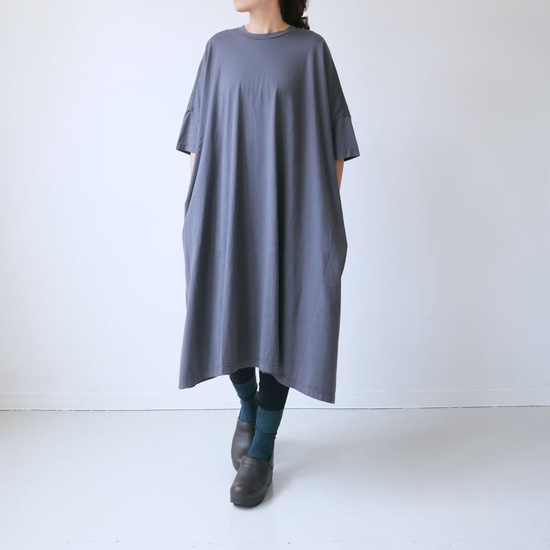 美品! UNIVERSAL TISSU ビッグワイド コットンワンピース UNIVERSAL TISSU |ユニヴァーサル ティシュ| 度詰天竺コットン