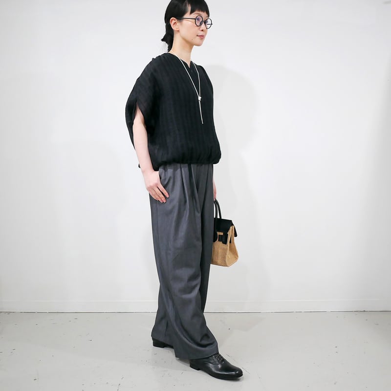 SI- HIRAI｜スーヒライ｜リネンナイロンジャガードバタフライブラウス 