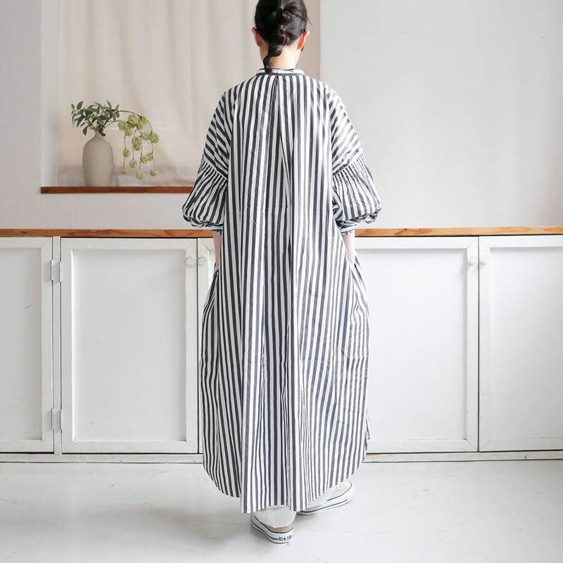 UNIVERSAL TISSU｜ユニヴァーサルティシュ｜ストライプバンドカラー