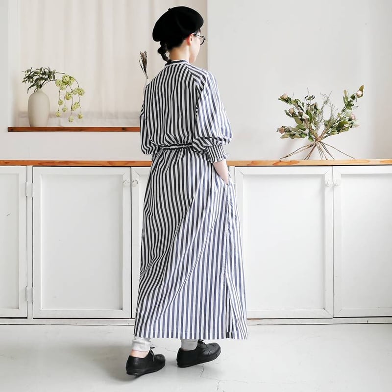 UNIVERSAL TISSU｜ユニヴァーサルティシュ｜シャーリングスリーブ