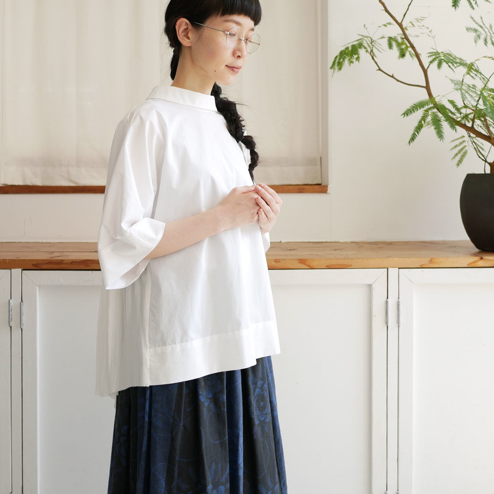 SACRA｜サクラ ｜バックプリーツPOブラウス｜120120031｜WHITE