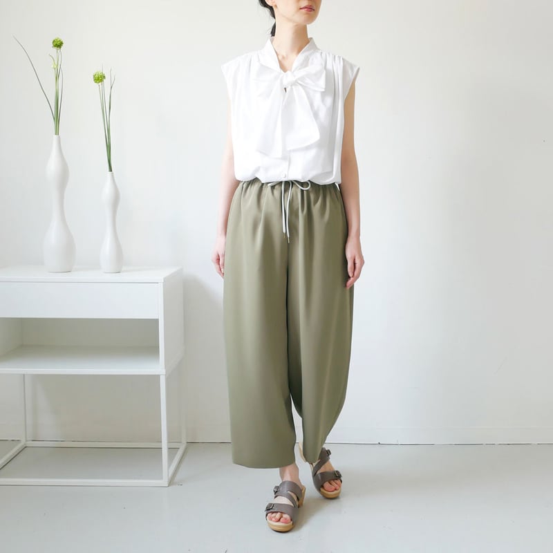SACRA｜サクラ ｜ボウタイ ノースリーブ ブラウス｜120215031｜WHITE