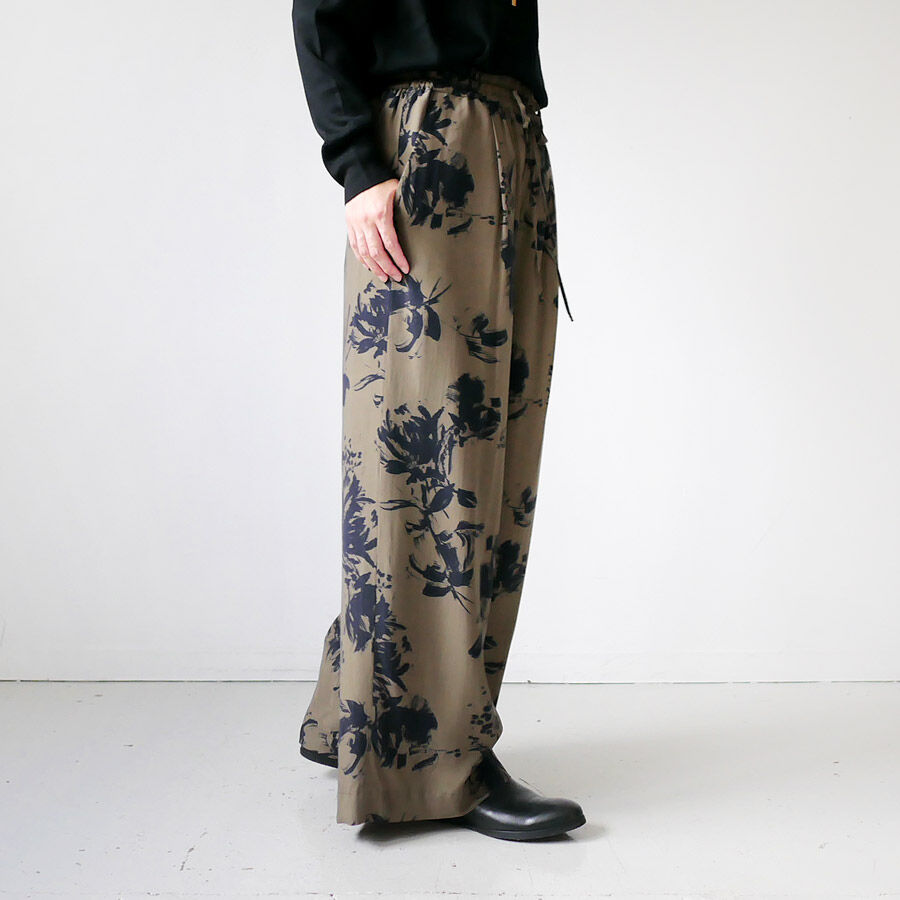 SACRA|サクラ |SHADE FLOWER PANTS|123514113 |KHAKI SACRA|サクラ |SHADE FLOWER PANTS|123514113 |KHAKI