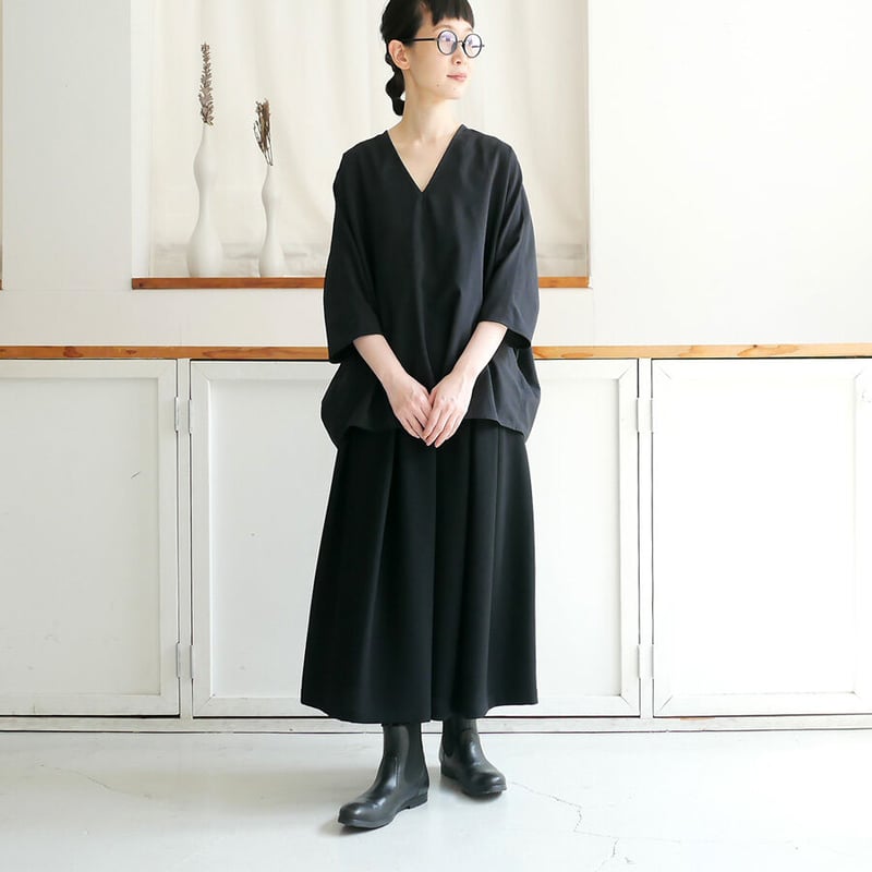 極美品✨NO CONTROL AIR　ワンピース　38　紺　洗える 極美品✨NO CONTROL AIR ワンピース 38 紺 洗える NO CONTROL AIR