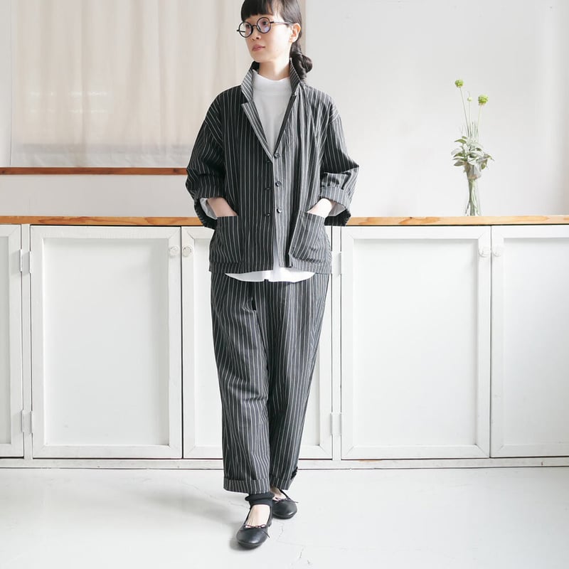 スースースーコンフォートヘヴィリネンツイルブラック ジャケット サイズ38 スースースーコンフォートヘヴィリネンツイルブラック ジャケット